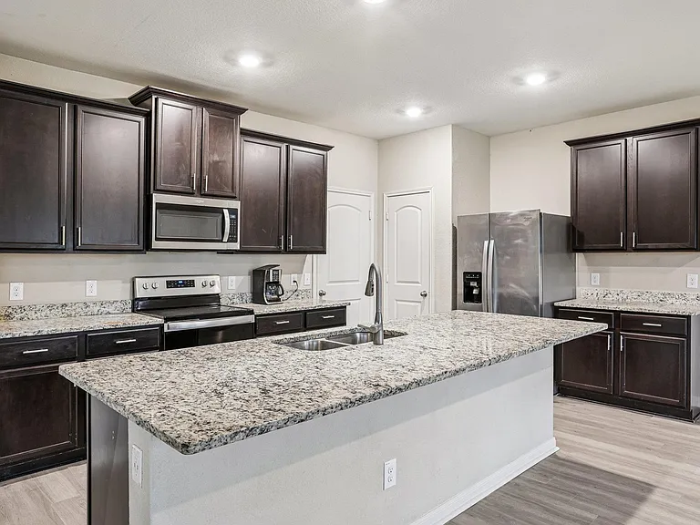 117 Cherry Tree Ln — Photo 9