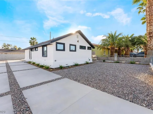 4858 E Chicago Ave, Las Vegas, NV 89104