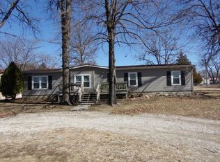 320 Cedar St, Pleasanton, KS 66075