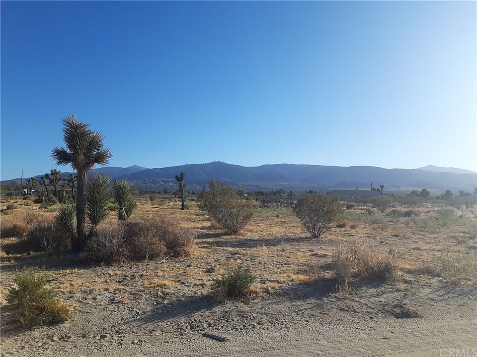 2nd image of 1077 Madera Rd