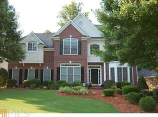 5068 Vinings Estates Ct SE, Mableton, GA 30126
