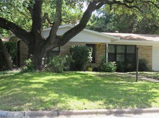 1203 Fieldcrest Dr, Austin, TX 78704