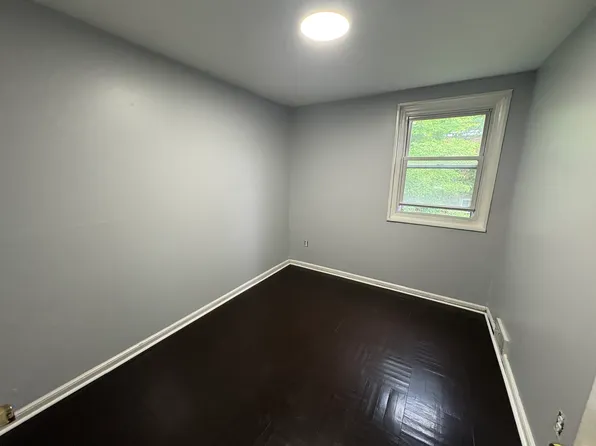 302 Cranston Ave, Linwood, PA 19061