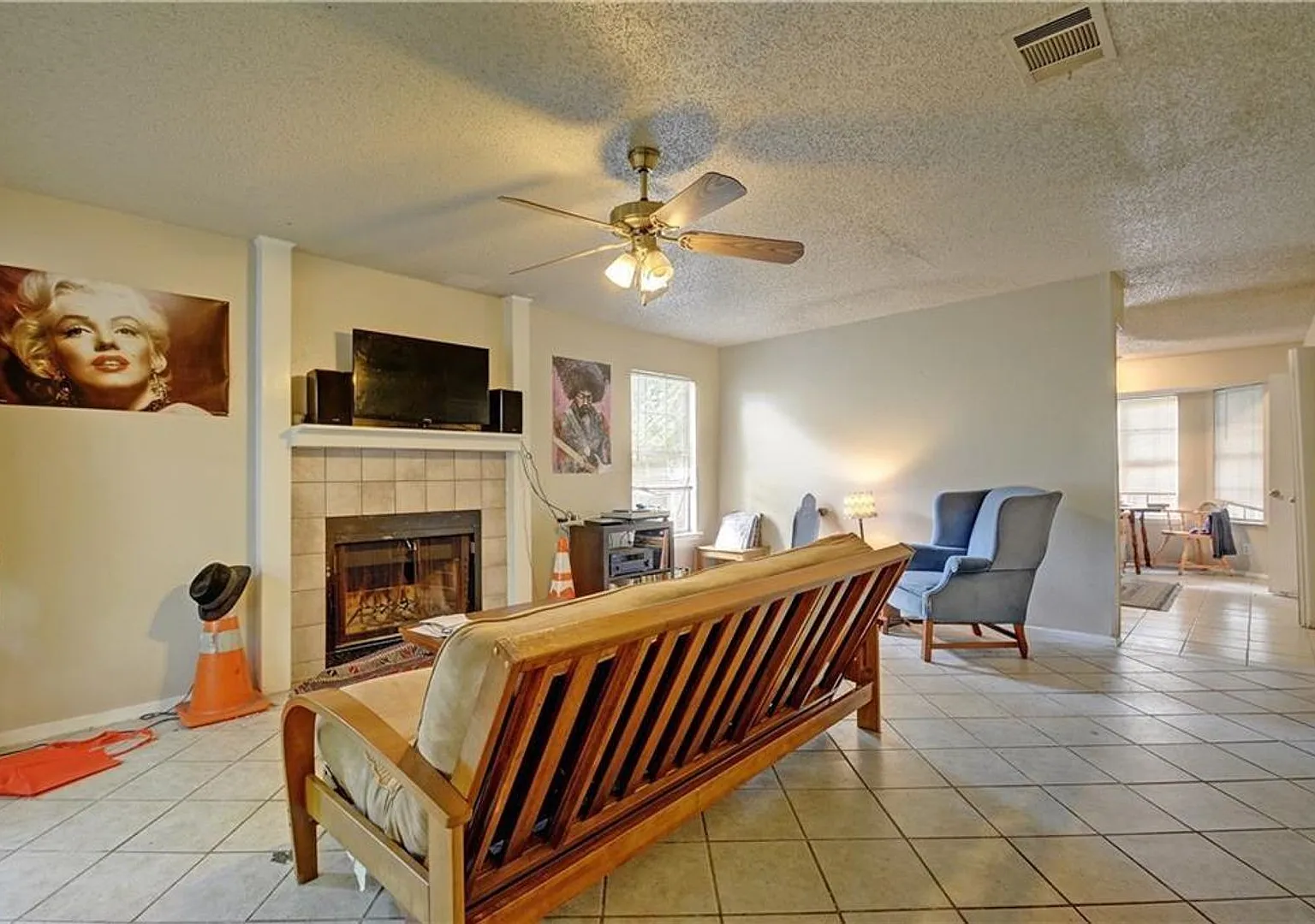 2011 Kirksey Dr Unit A — Photo 3