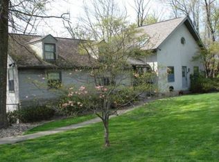 113 Boggs Hill Rd, Wheeling, WV 26003