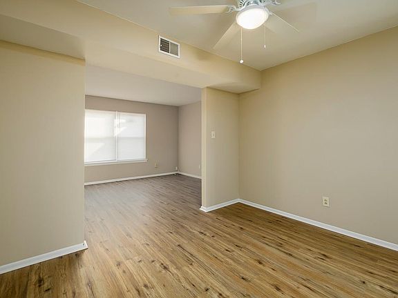5th image of 1285 Clydesdale Ln