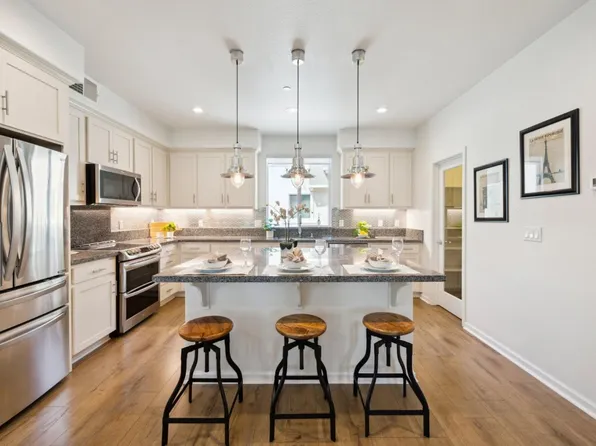 176 Lewis Ln, Morgan Hill, CA 95037