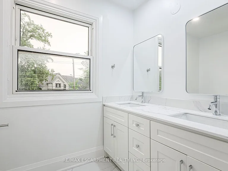 2104 Mississauga Rd — Photo 25