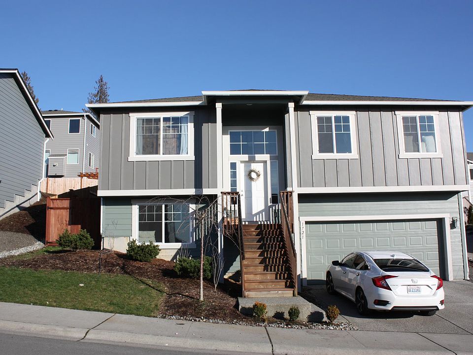 1st image of 1721 72nd Ave SE
