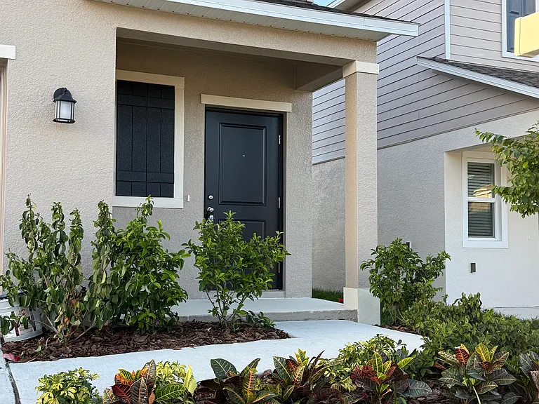 3367 Alexander Dr — Photo 3