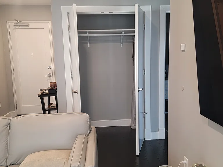 350 Oliver Ave #1208 — Photo 9