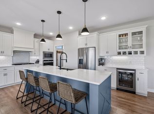 15804 Wyoming Ave, Savage, MN 55378