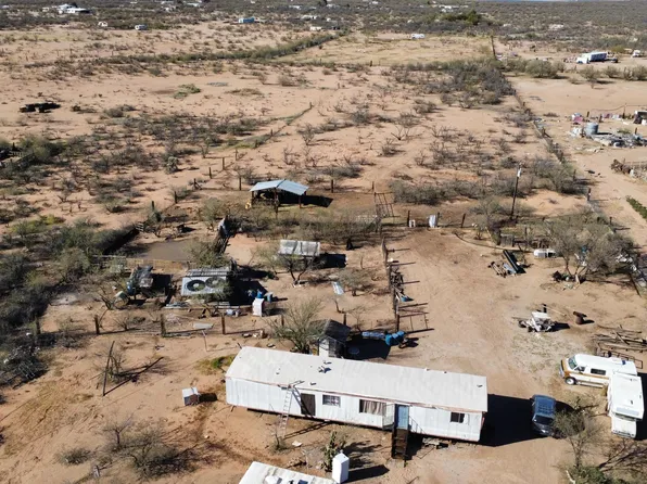 5565 S Marstellar Rd, Tucson, AZ 85735