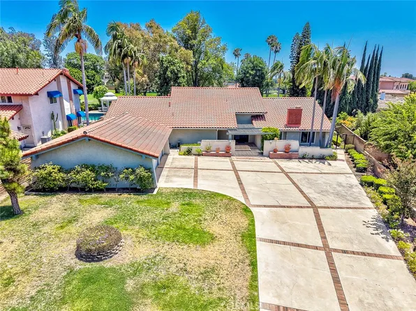 8815 Los Coyotes Dr, Buena Park, CA 90621
