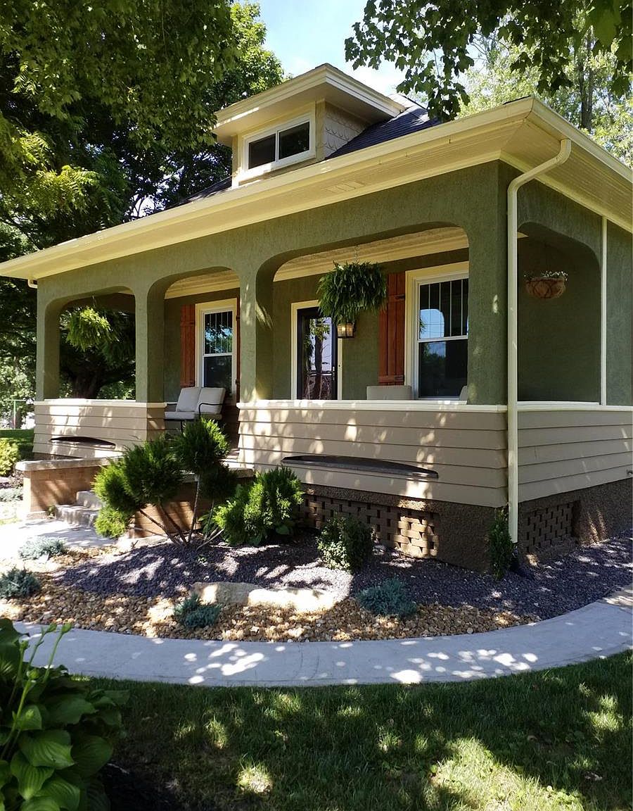 733 S West St, Carlinville, IL 62626 Zillow