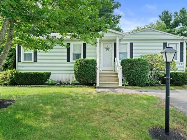 17 Green Holly Dr, Kingston, MA 02364