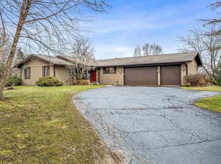 4053 Ruskin Rd, Rockford, IL 61101