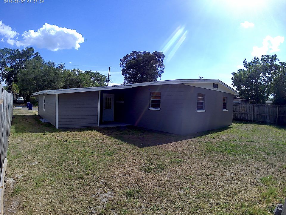1st image of 3611 W Wallace Ave