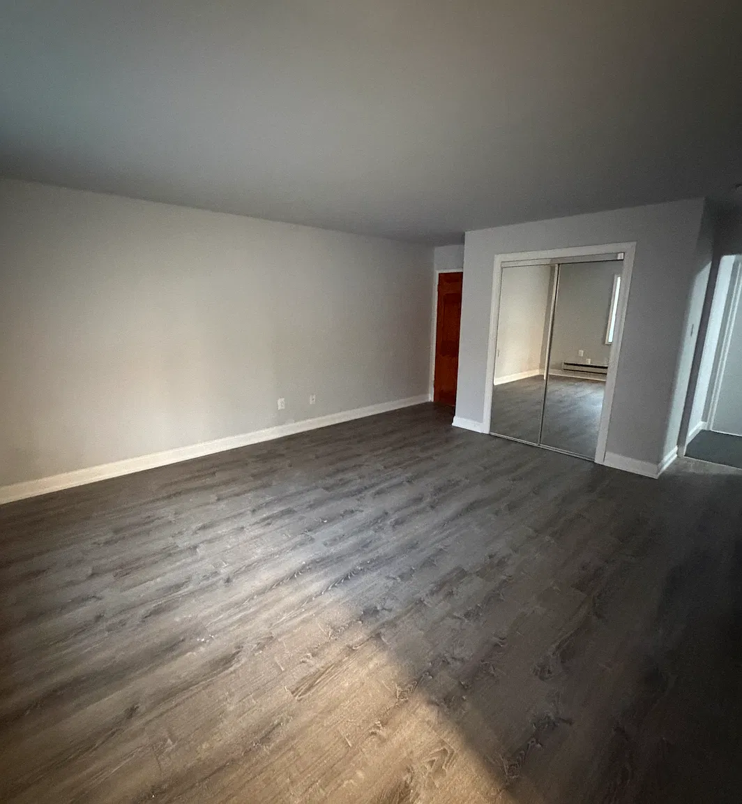 2 bed, 700 sqft, $1,450 — Photo 4