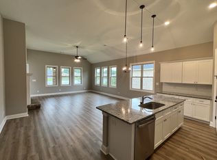 116 Gwendolyn Ave, Perry, GA 31069