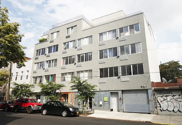 Rented by MNS | media 33