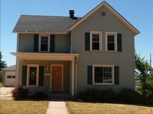 1003 8th Ave, Monroe, WI 53566