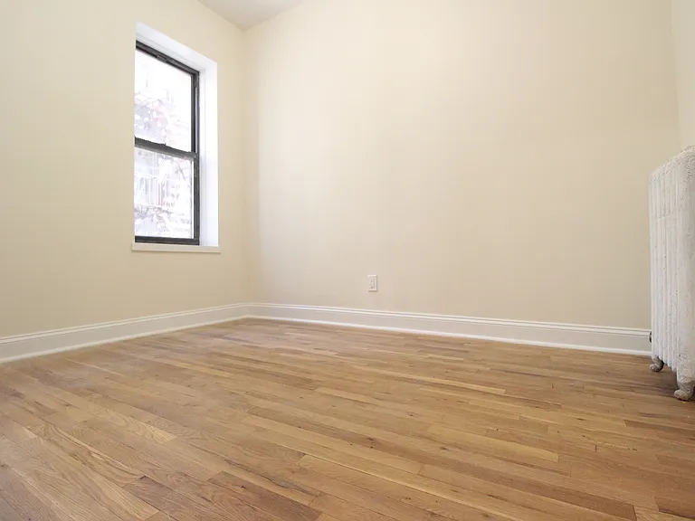 192 Claremont Ave #1D — Photo 5