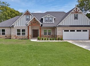 206 Hix Rd, Cleburne, TX 76031