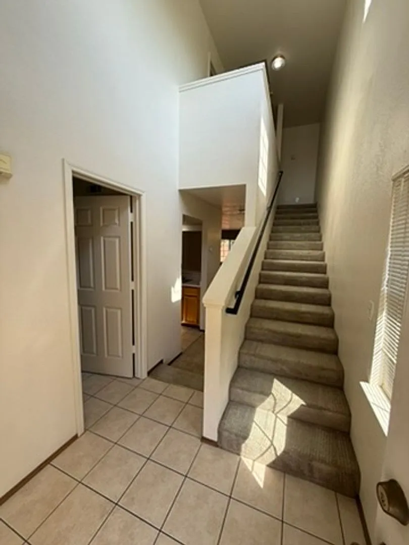 4264 Stonewalk Ct, Redding, CA 96003 — Photo 2