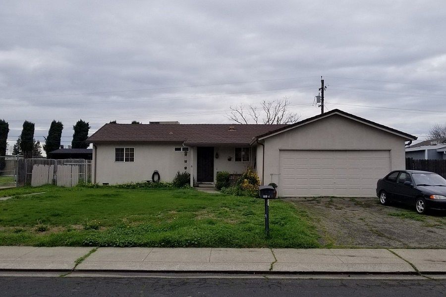 1st image of 10165 N Garnet Ave