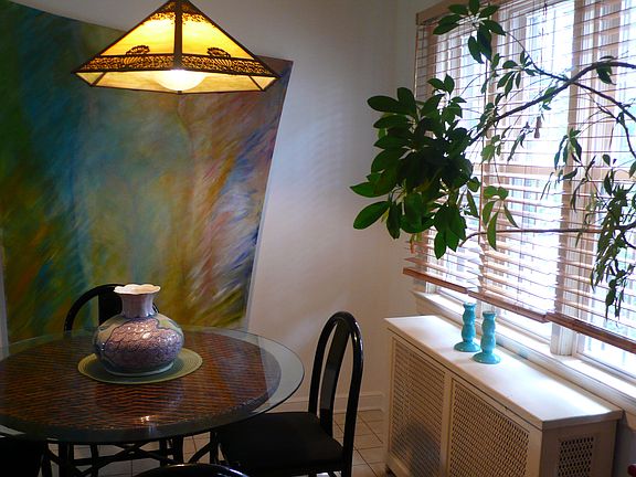 3rd image of 49 Oakwood Ave