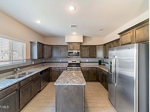 5th image of 14937 Tim Hardaway Dr
