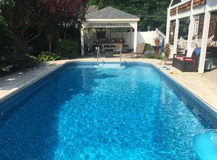 205 Summer St FLOOR 2, Woonsocket, RI 02895