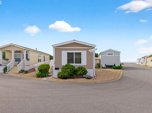 157 1st Ave #T, Pacifica, CA 94044