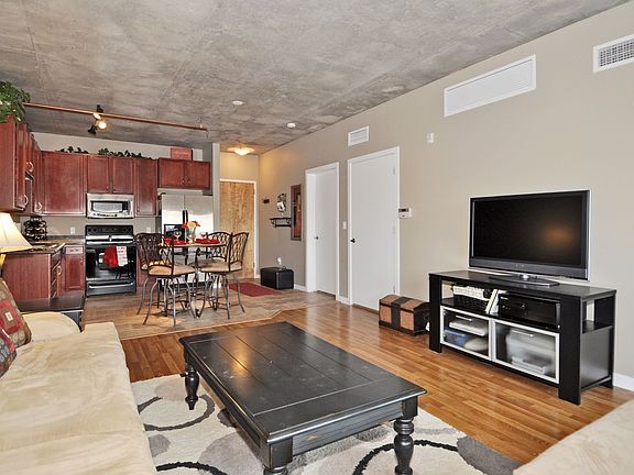 4th image of 1475 Delgany St Unit 506
