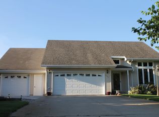 604 Andys Lake Rd, Norfolk, NE 68701