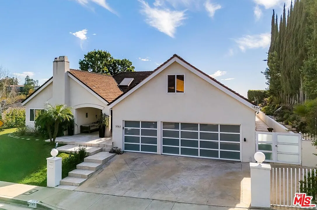 5 bed, 5.0 bath, 3756 sqft, $21,500 — Photo 4