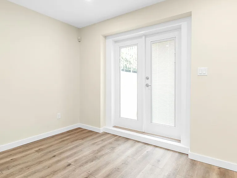 805 Fowler Ct #BASEMENT — Photo 5