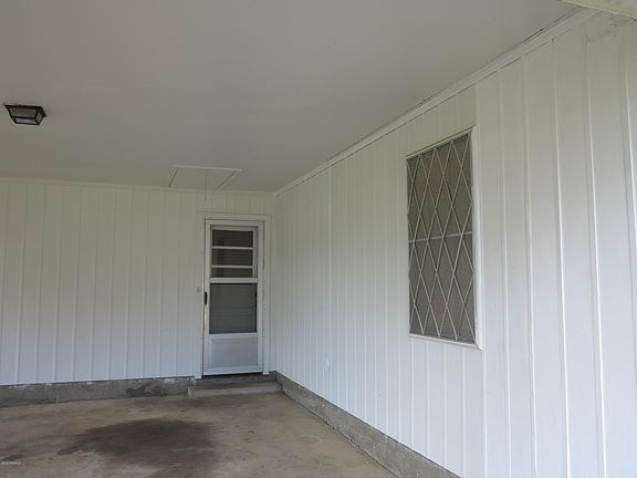4th image of 105 Dewberry Dr