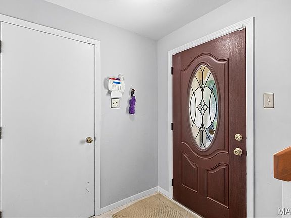 3rd image of 4036 Bellvue Dr