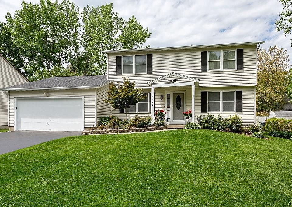 1st image of 7965 Caraway Dr