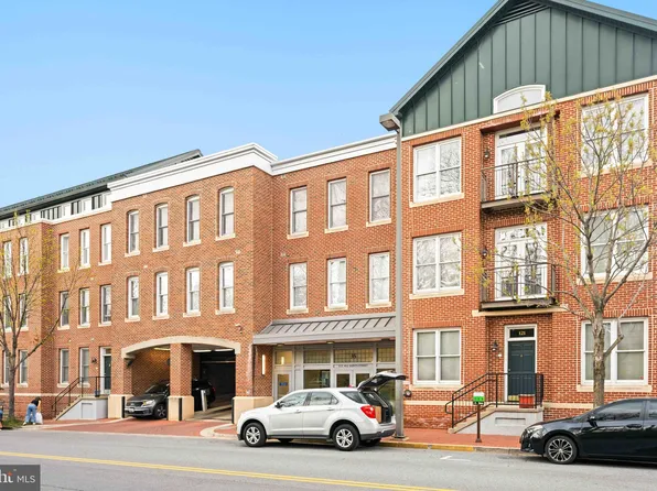 35 All Saints St Unit 201, Frederick, MD 21701