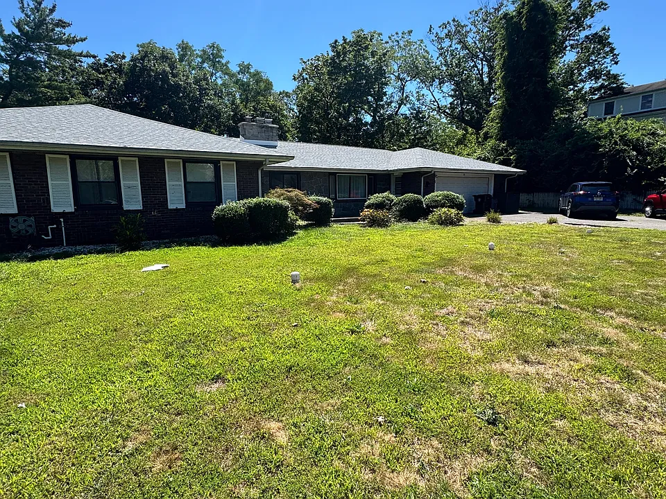 6 Cobb Rd