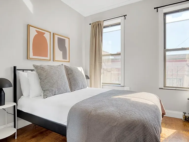 60 Avenue B #5C — Photo 2
