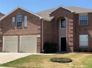 1016 Stonebrook Dr, Grand Prairie, TX 75052