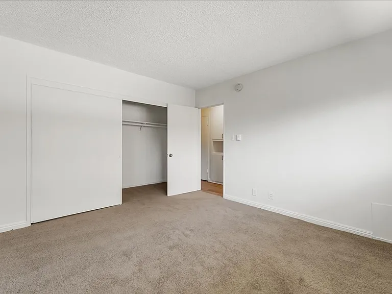 1831 Federal Ave #15 — Photo 11