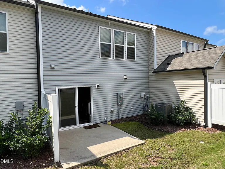 1176 Citadel Ave — Photo 27