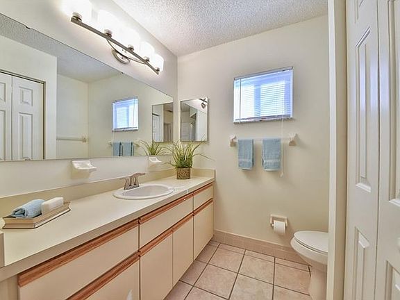 5th image of 10750 SE 174th Pl