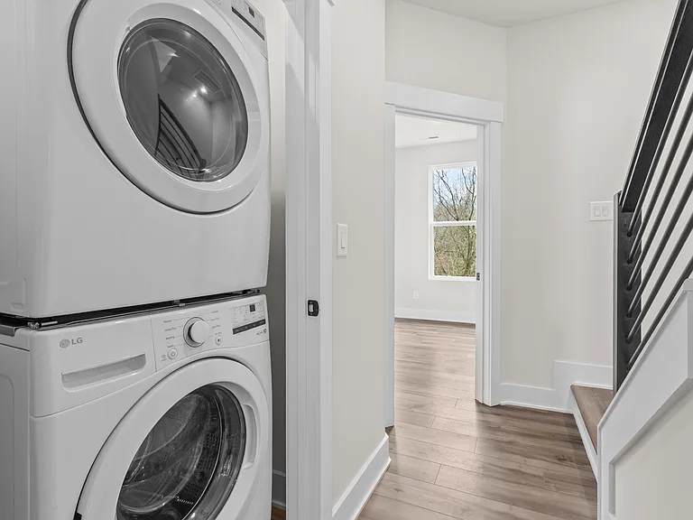 1011 Kokomo Ln — Photo 25