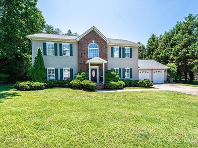 1006 Turnberry St NE, Lenoir, NC, 28645